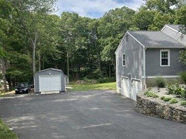house with 3 bedroom, Haddam CT ES105576291