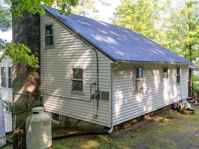 house with 3 bedroom, Hadley NY ES105288997