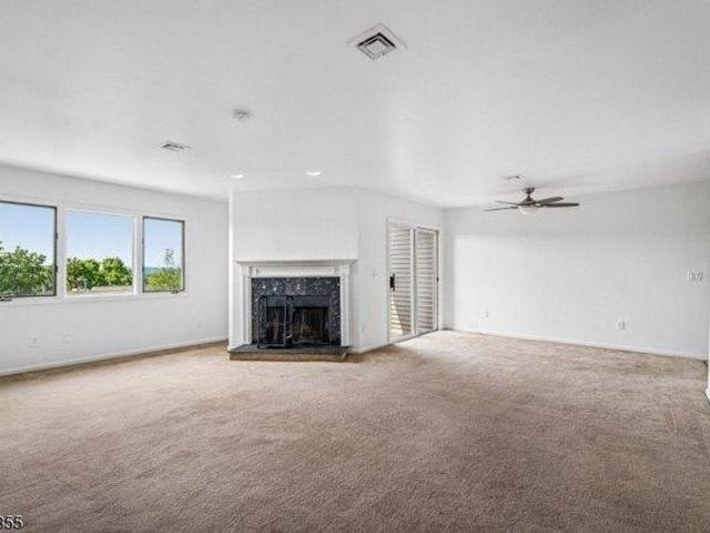 house with 3 bedroom, Haledon NJ ES105256140