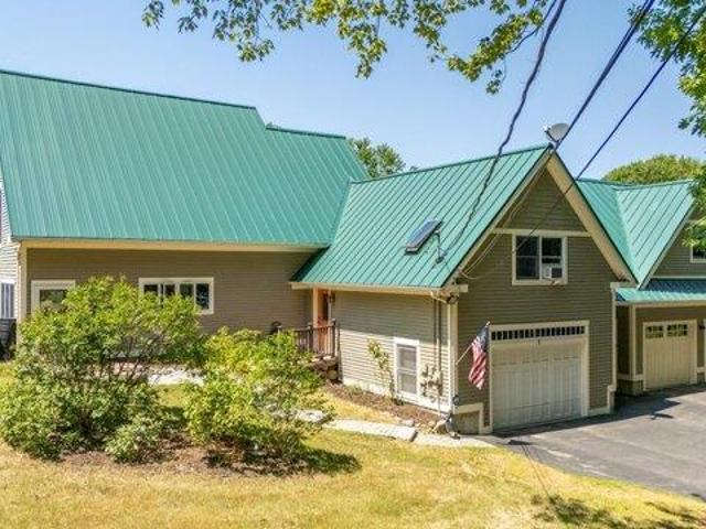 house with 3 bedroom, Hallowell ME ES105614592