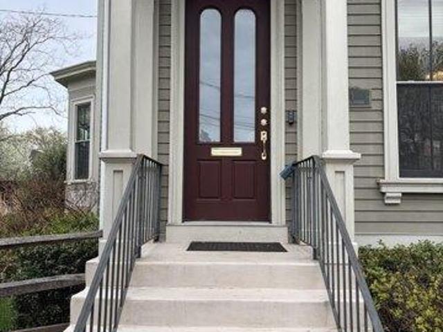 house with 3 bedroom, Hartford CT ES104444512