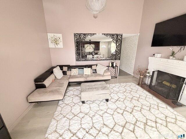 house with 3 bedroom, Hartford CT ES105475997