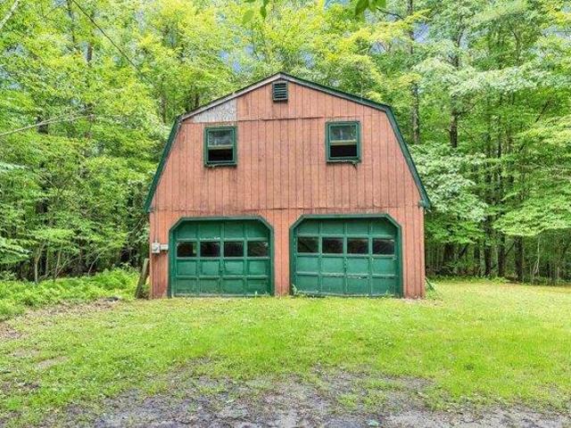 house with 3 bedroom, Harrisville NH ES105494290