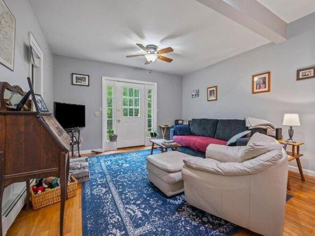 house with 3 bedroom, Harrison ME ES105631338