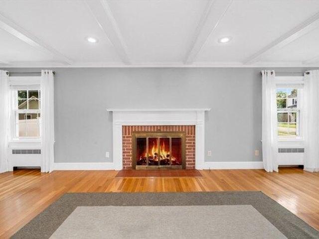 house with 3 bedroom, Haverhill MA ES105417153