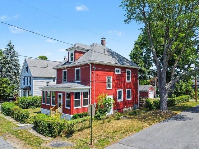 house with 3 bedroom, Haverhill MA ES105425279