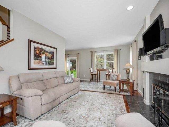 house with 3 bedroom, Haverhill MA ES105577082