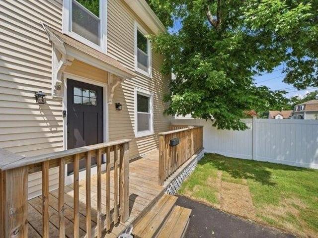 house with 3 bedroom, Haverhill MA ES105614045