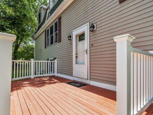house with 3 bedroom, Haverhill MA ES105652814