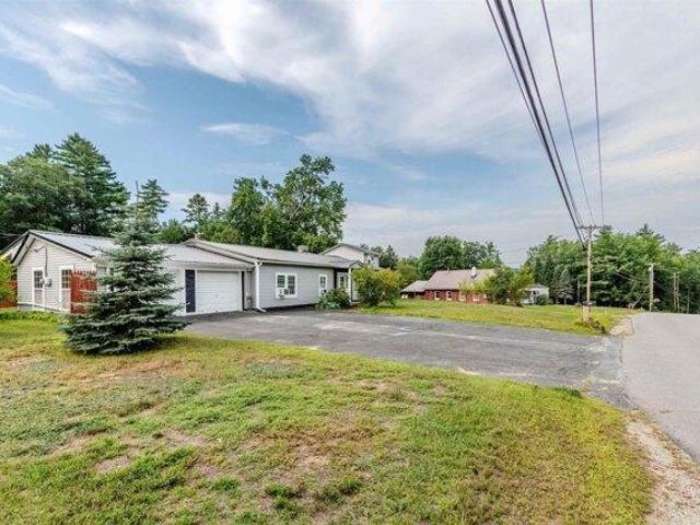 house with 3 bedroom, Haverhill NH ES105557426