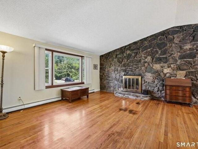 house with 3 bedroom, Hebron CT ES105478715
