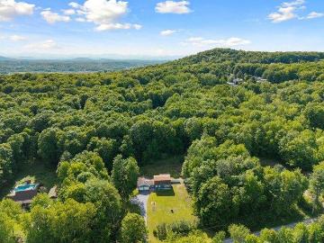 house with 3 bedroom, Hinesburg VT ES103161844