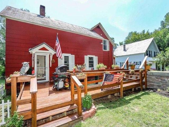 house with 3 bedroom, Hinsdale NH ES105441940