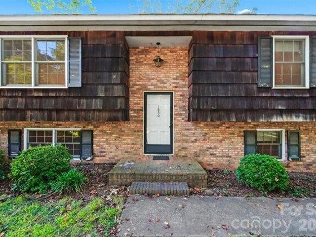 house with 3 bedroom, Hickory NC ES104902619
