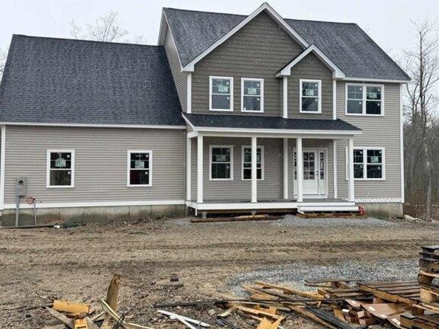 house with 3 bedroom, Hooksett NH DS104374119