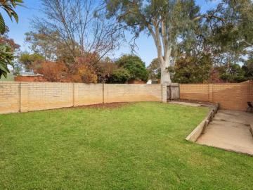 Holt, Uriarra, Yass Valley, Victoria - Garden