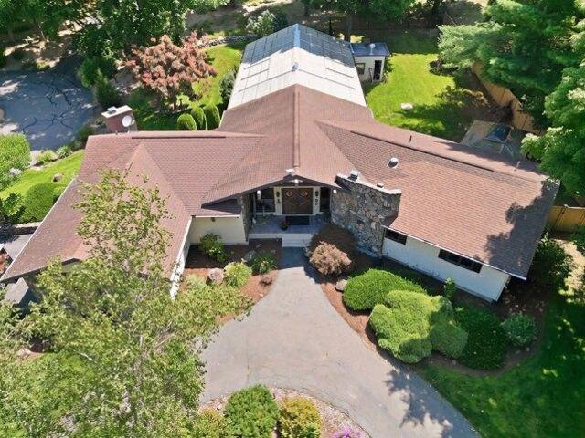 house with 3 bedroom, Holyoke MA ES105476754