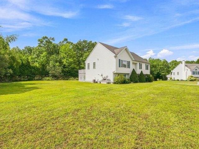 house with 3 bedroom, Holbrook MA ES105494984