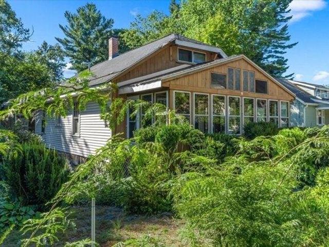 house with 3 bedroom, Holbrook MA ES105535024