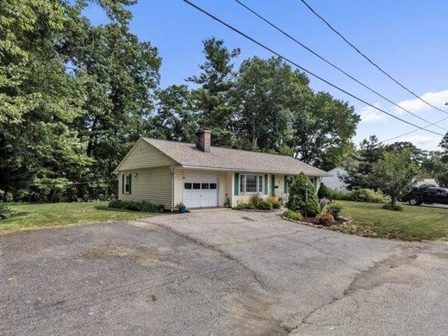 house with 3 bedroom, Holden MA ES105514206