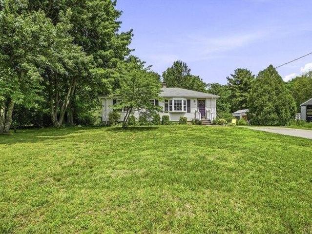 house with 3 bedroom, Holliston MA ES104441881