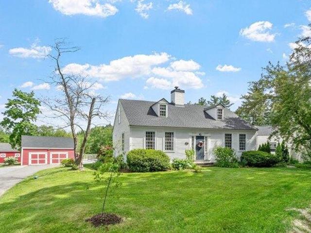 house with 3 bedroom, Hollis NH DS104375316
