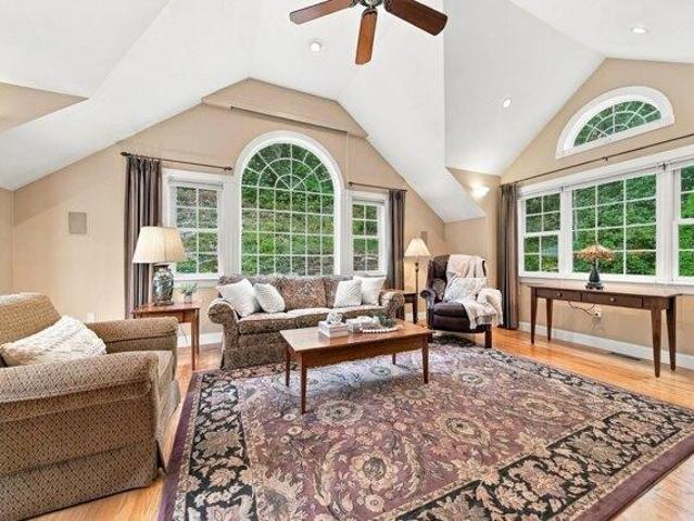 house with 3 bedroom, Hollis NH ES105575641