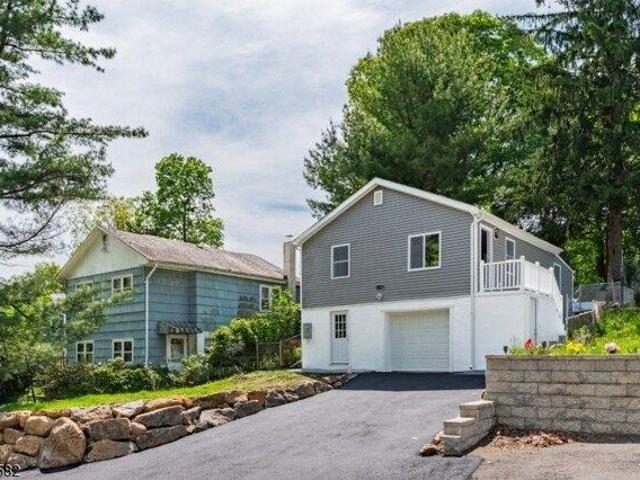 house with 3 bedroom, Hopatcong NJ ES106140087