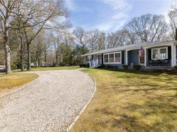 house with 3 bedroom, Hopkinton RI ES103496348