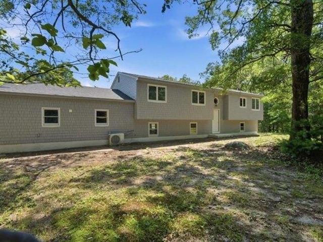 house with 3 bedroom, Hopkinton RI ES105682603
