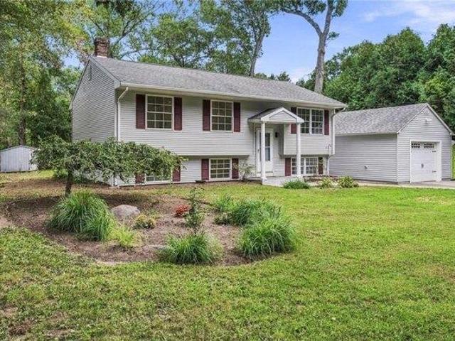 house with 3 bedroom, Hopkinton RI ES105770779