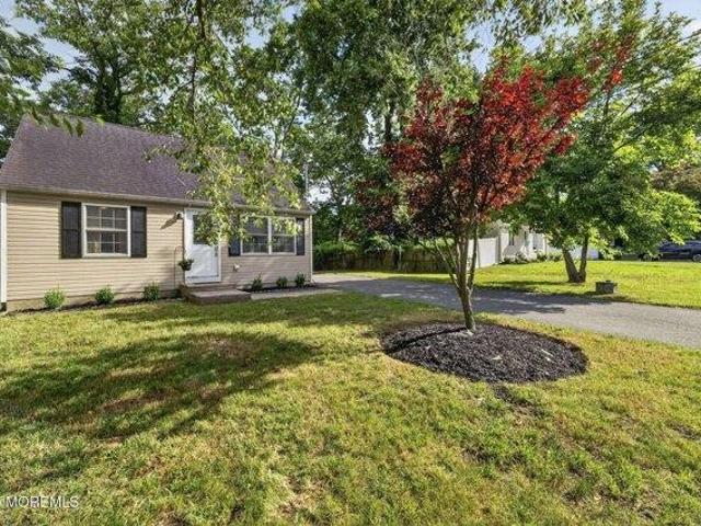 house with 3 bedroom, Howell NJ ES104481761