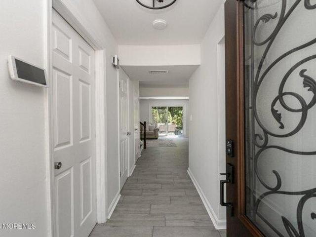 house with 3 bedroom, Howell NJ ES105233297