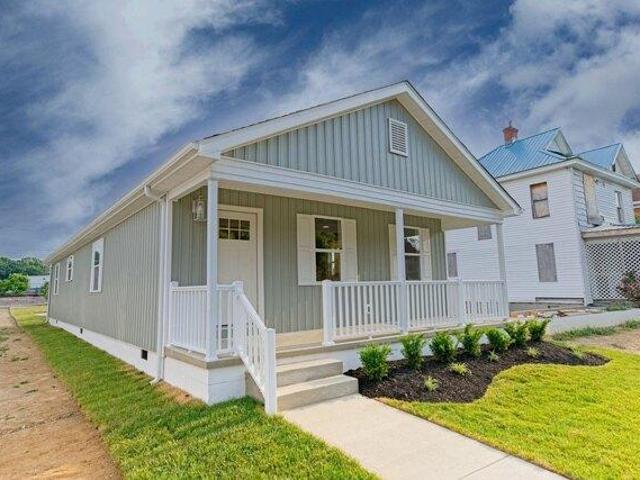 house with 3 bedroom, Huntington WV ES103601183
