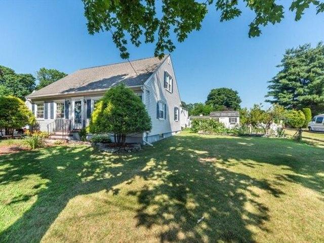 house with 3 bedroom, Hudson MA ES104331633