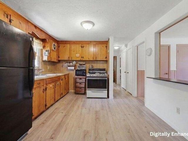 house with 3 bedroom, Hudson MA ES105418183