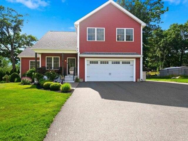 house with 3 bedroom, Hudson NH DS104374417