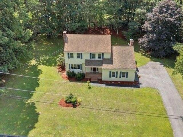 house with 3 bedroom, Hudson NH ES104373634