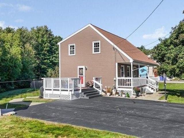 house with 3 bedroom, Hudson NH ES105576361