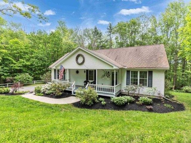 house with 3 bedroom, Jaffrey NH ES104513372