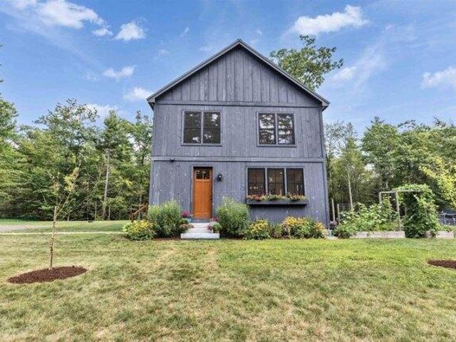 house with 3 bedroom, Jaffrey NH ES105386023