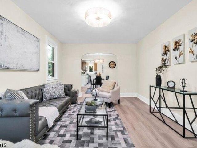 house with 3 bedroom, Kenilworth NJ ES105232558