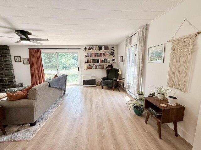house with 3 bedroom, Keeseville NY ES105292567