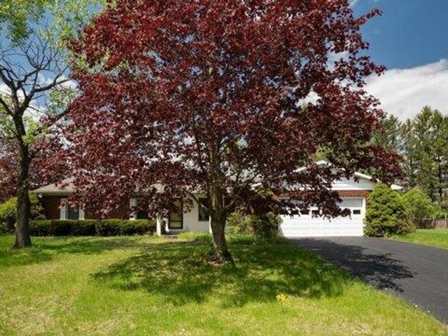 house with 3 bedroom, Kinderhook NY ES105287677
