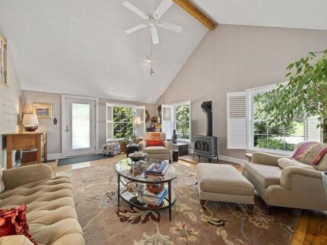 house with 3 bedroom, Kingston MA ES105767127