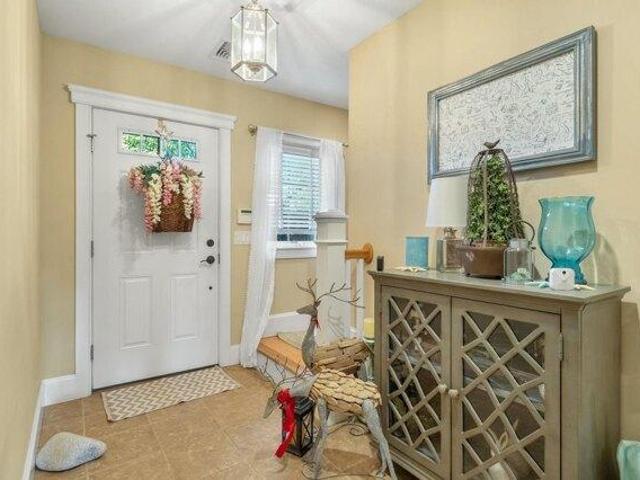 house with 3 bedroom, Kittery ME ES105798802