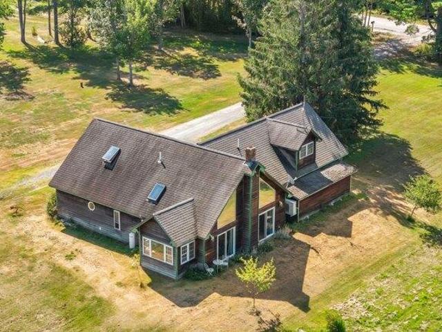house with 3 bedroom, Lamoine ME ES105768610