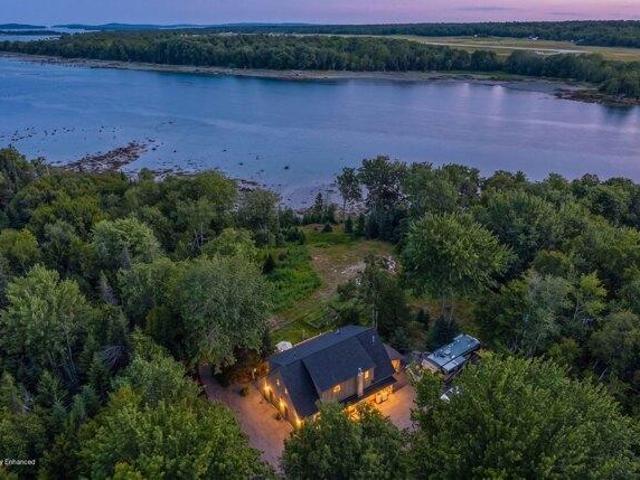 house with 3 bedroom, Lamoine ME ES105769565