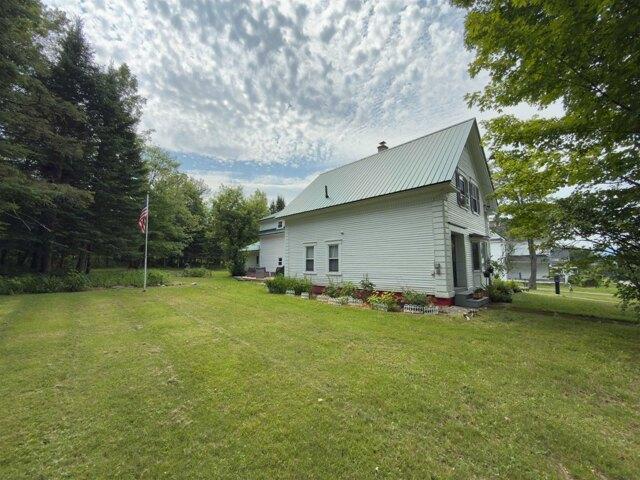 house with 3 bedroom, Lancaster NH ES105440112