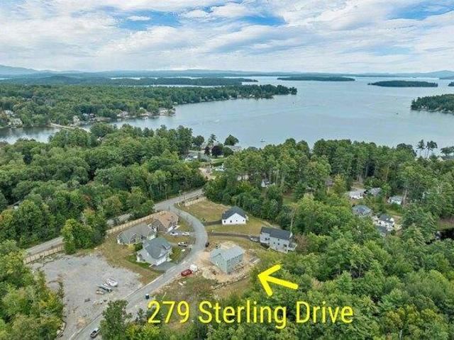 house with 3 bedroom, Laconia NH ES105630567